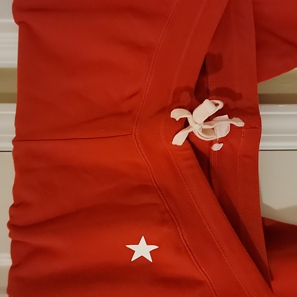 Gap - Picture 4 of 7